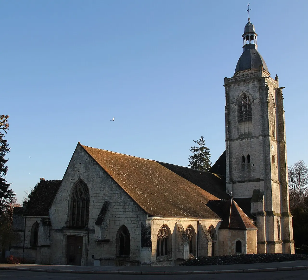 Église Saint-Hilaire