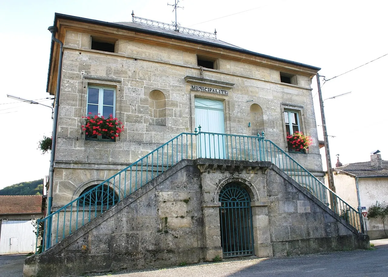 Mairie-lavoir