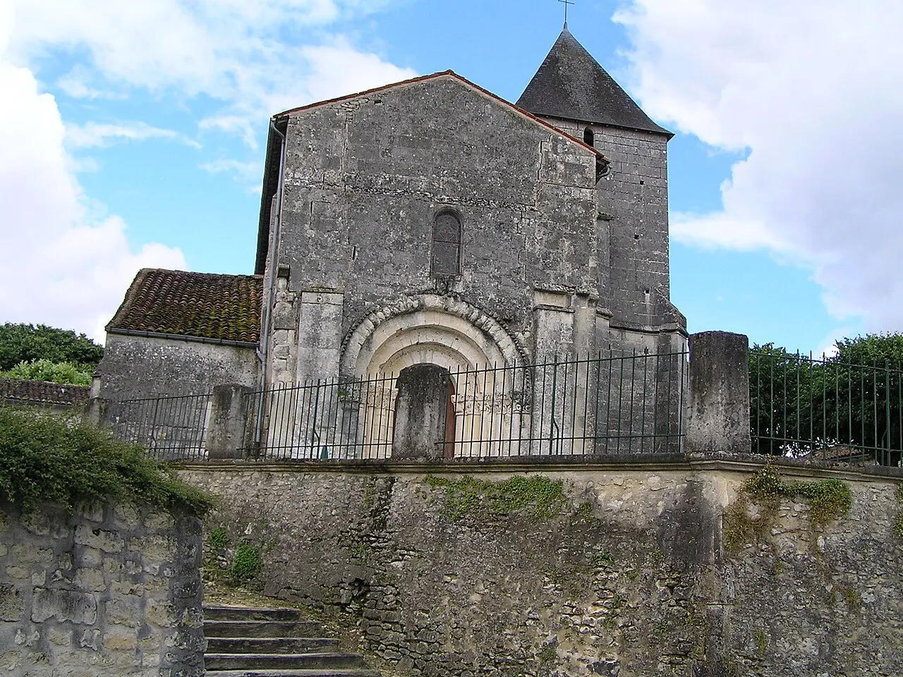 Église Saint-Martin-de-Louzac