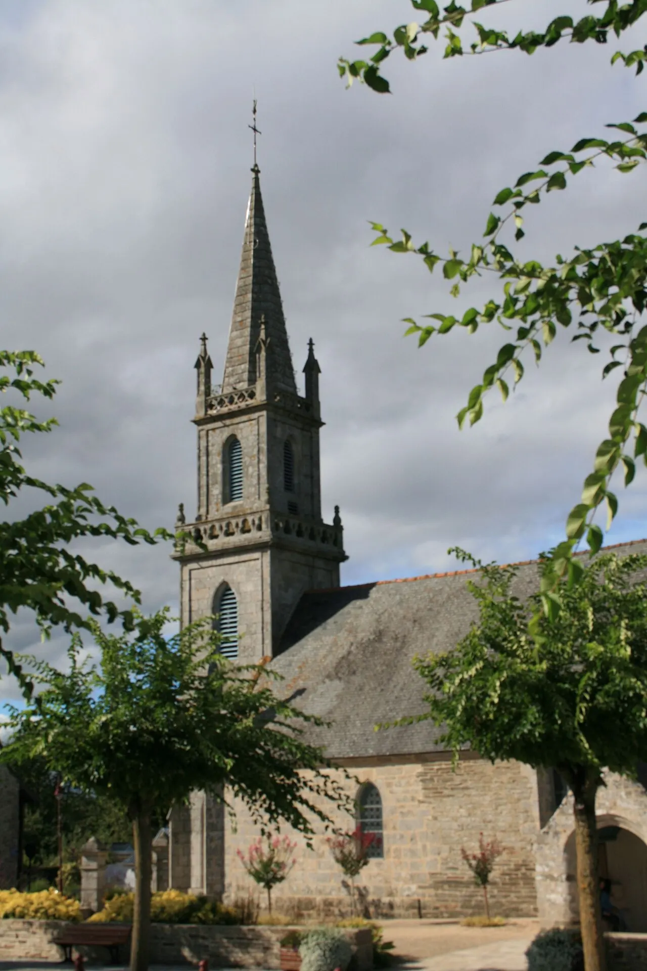 Église Saint-Thuriau