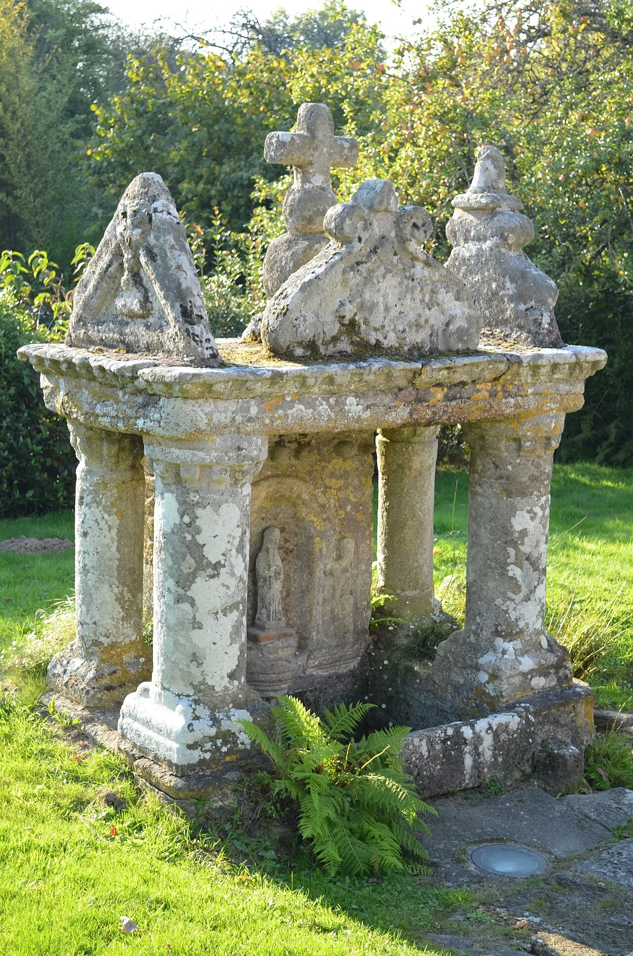 Fontaine Saint-jean-Baptiste