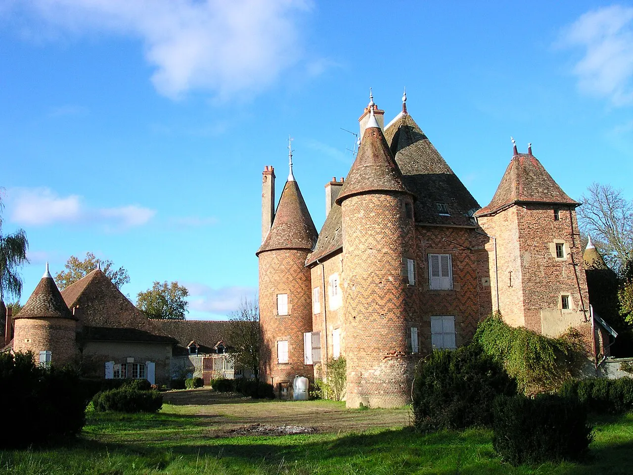 Château de la Cour-en-Chapeau