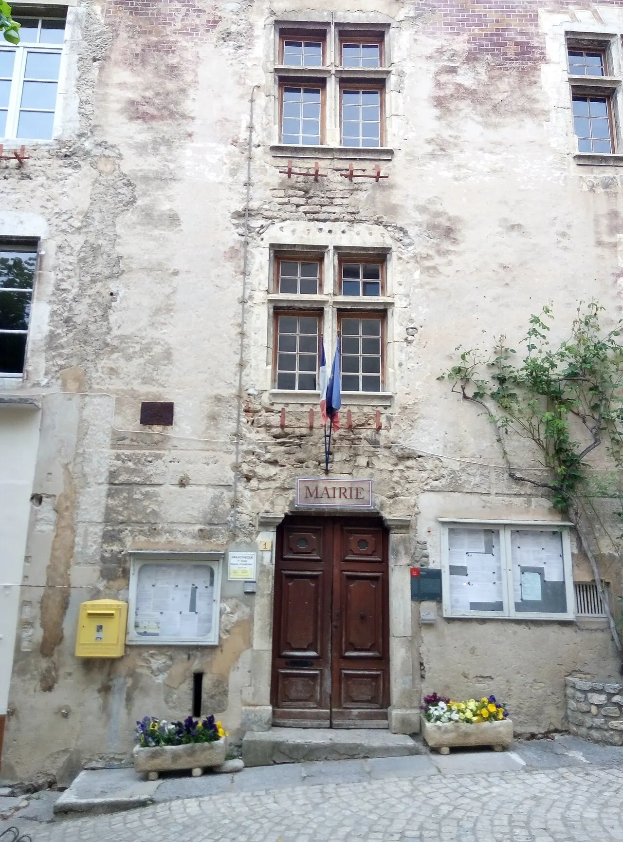 Hôtel de ville