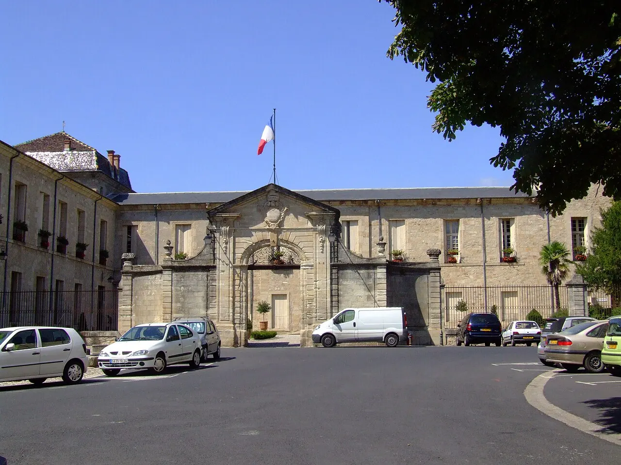 Ancien groupe épiscopal
