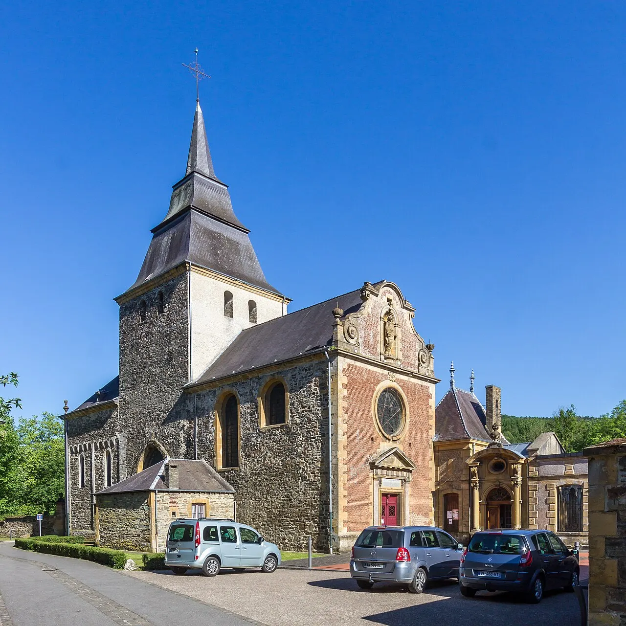 Abbaye Saint Remy de Laval Dieu