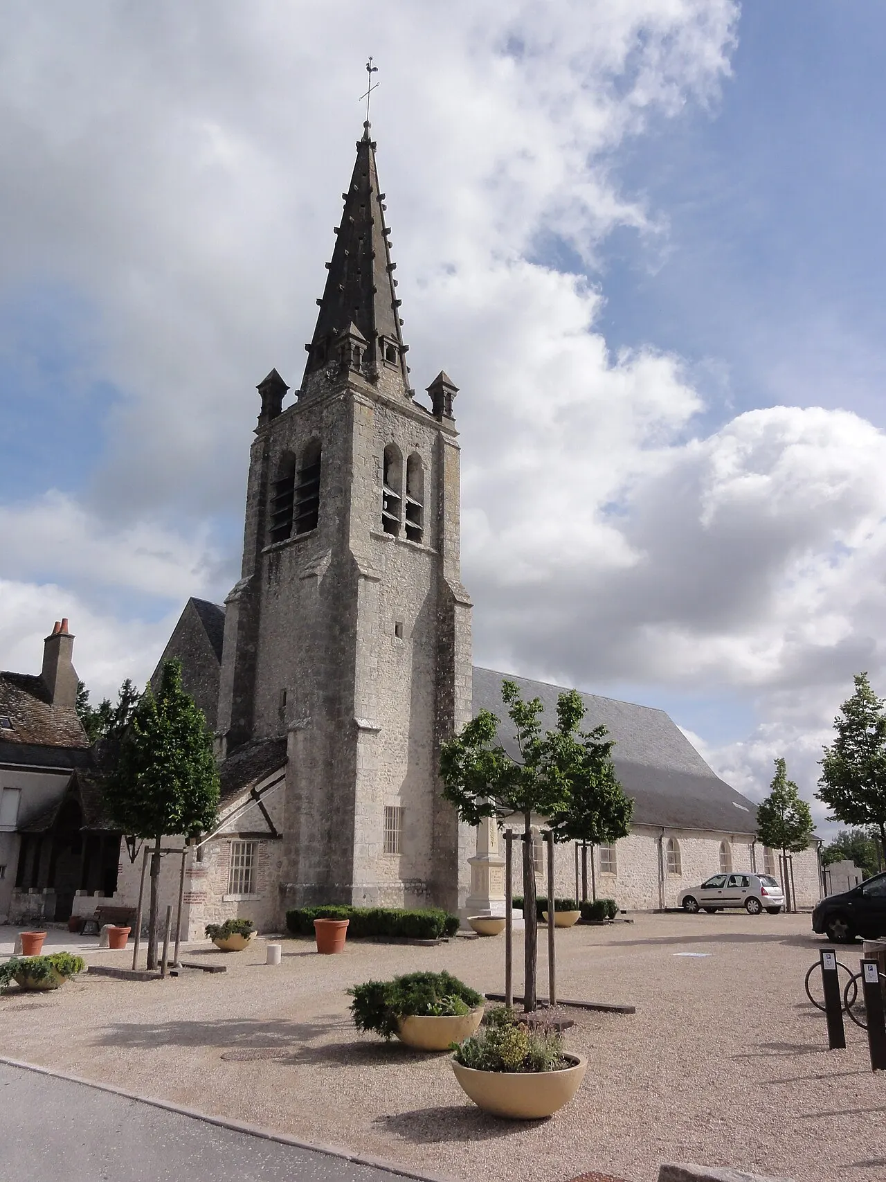 Église Saint-Hilaire