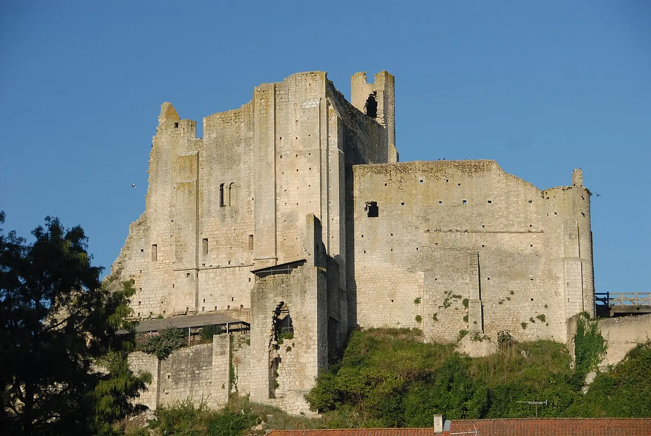 Château des Évêques de Poitiers
