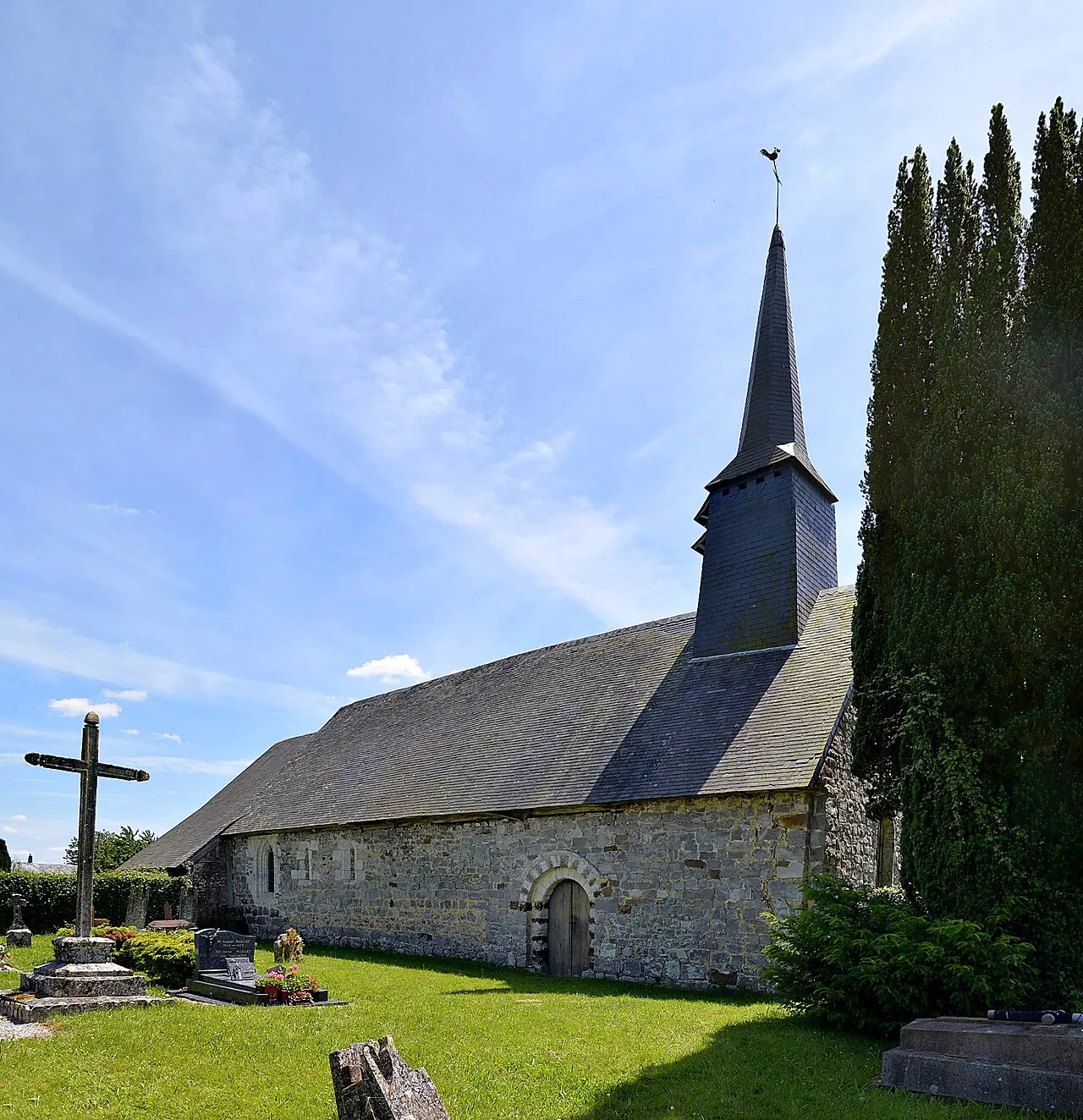 Église Saint-Cyr et Sainte-Julitte