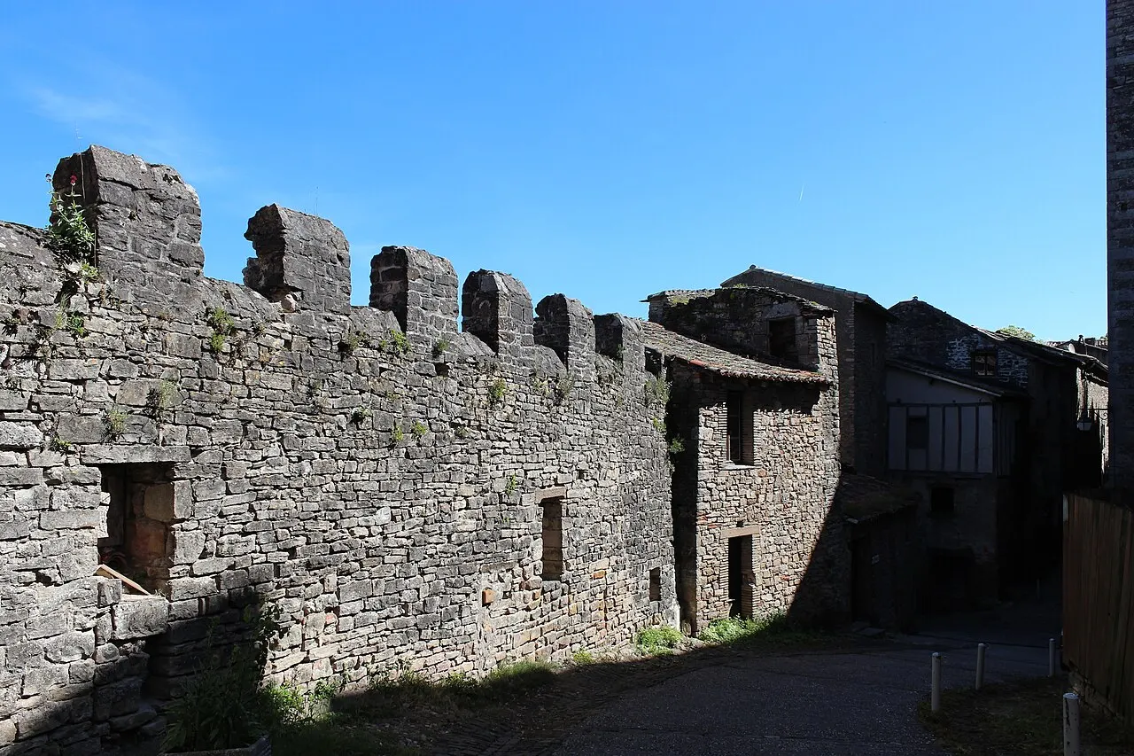 Remparts crénelés