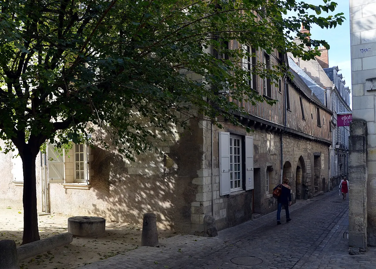 Ancienne Maison Canoniale de Saint-Pierre-le-Puellier