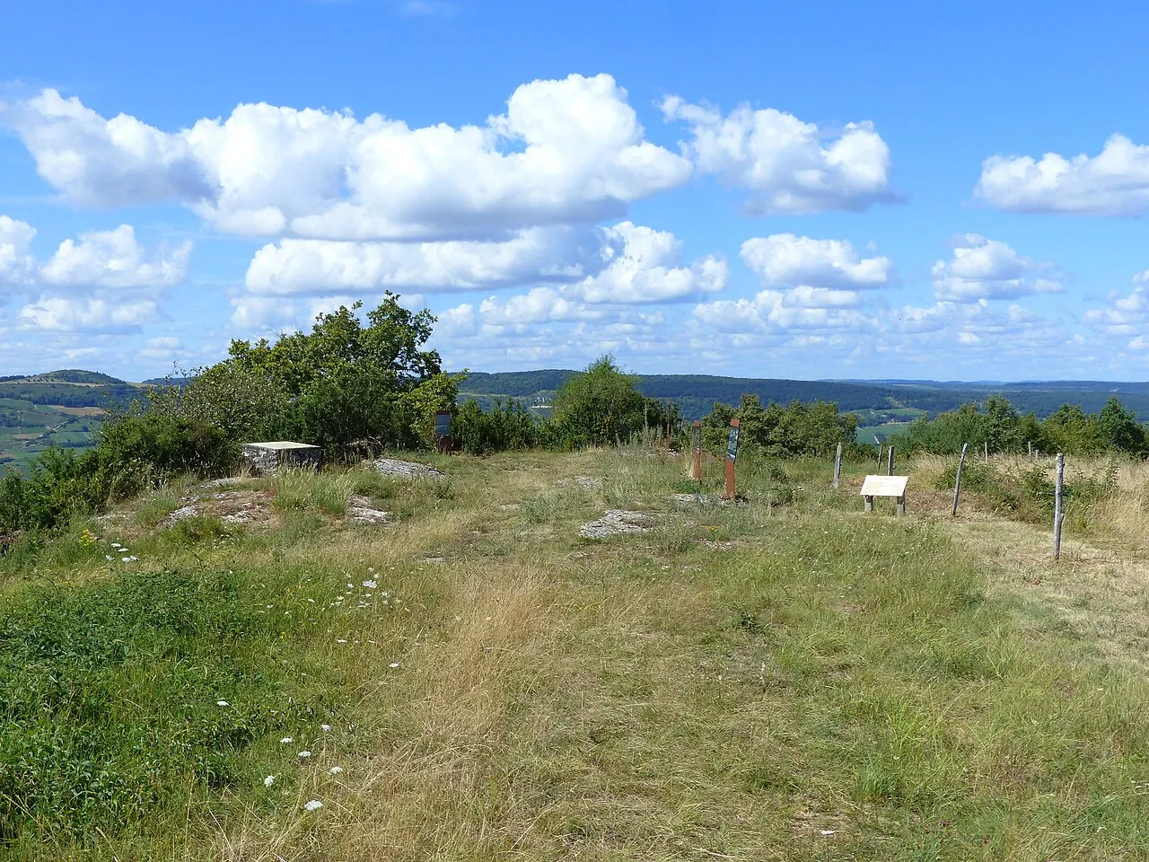 Camp préhistorique