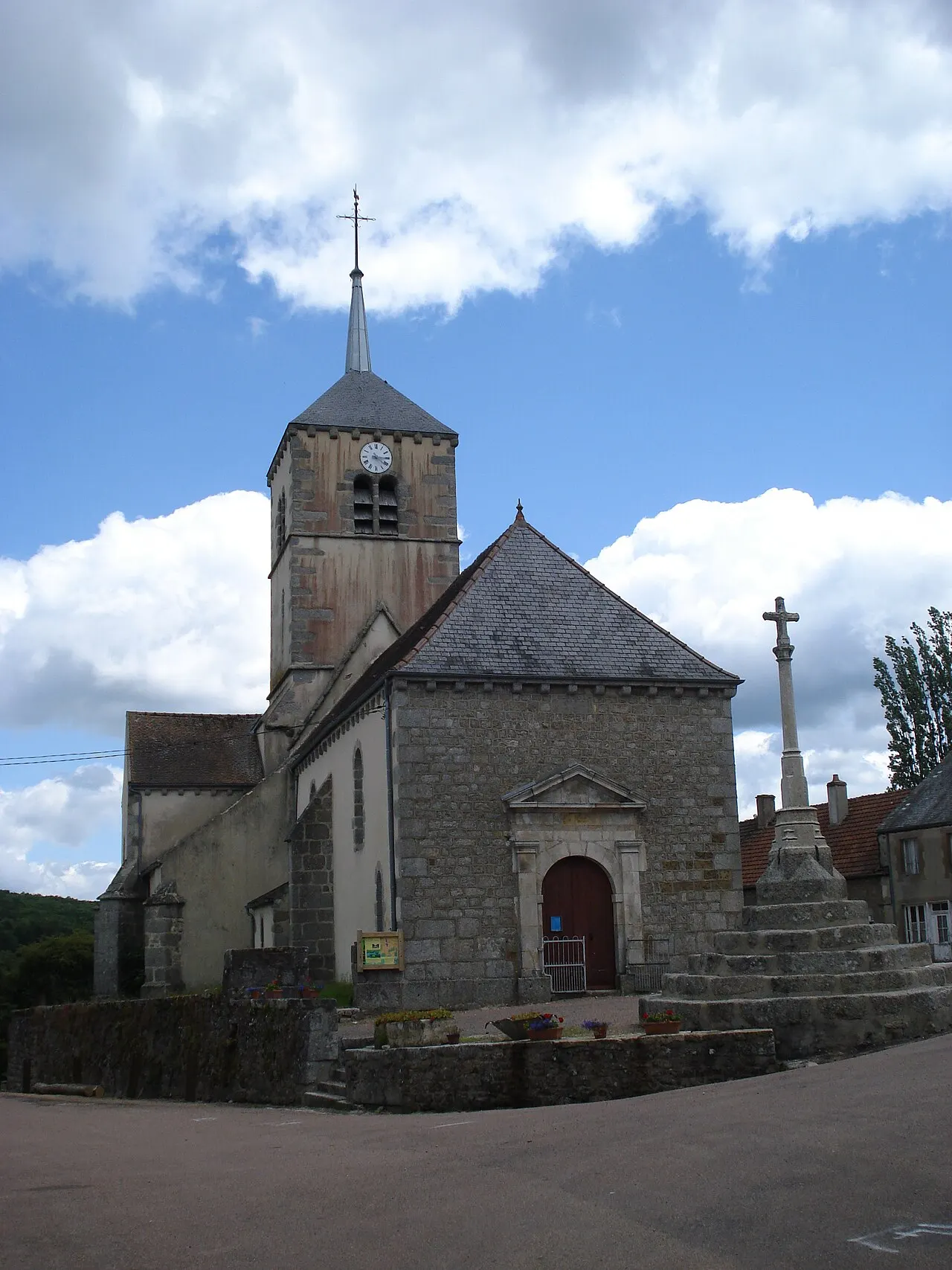 Église Saint-Pierre