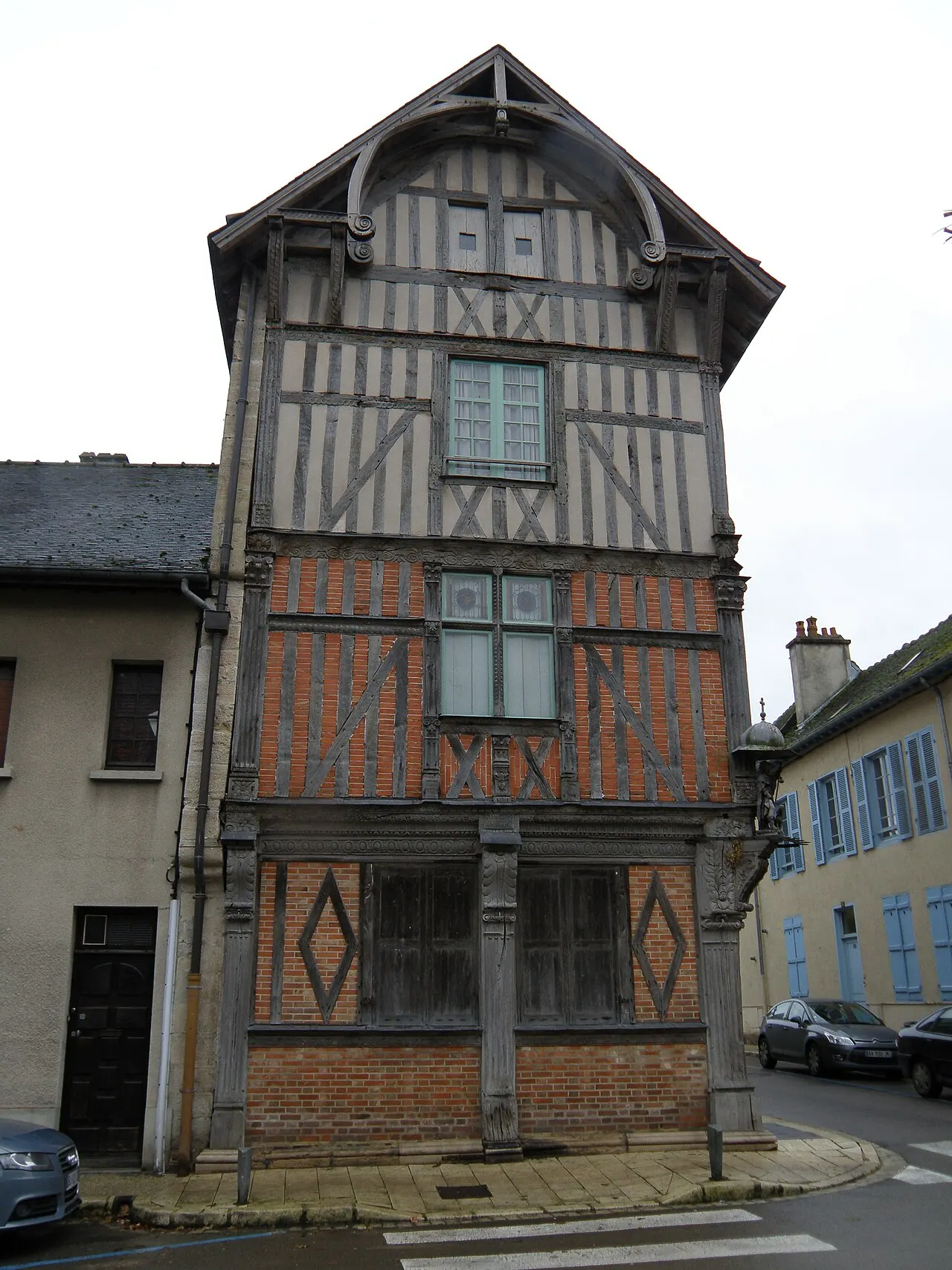 Maison en pans de bois du 16s