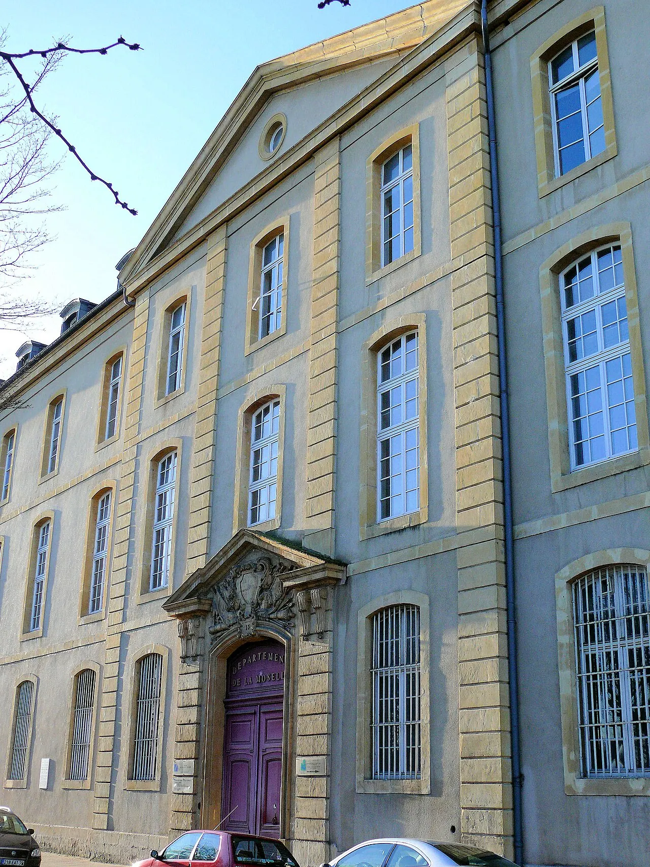 Hôpital militaire (ancien) situé dans le Fort Moselle