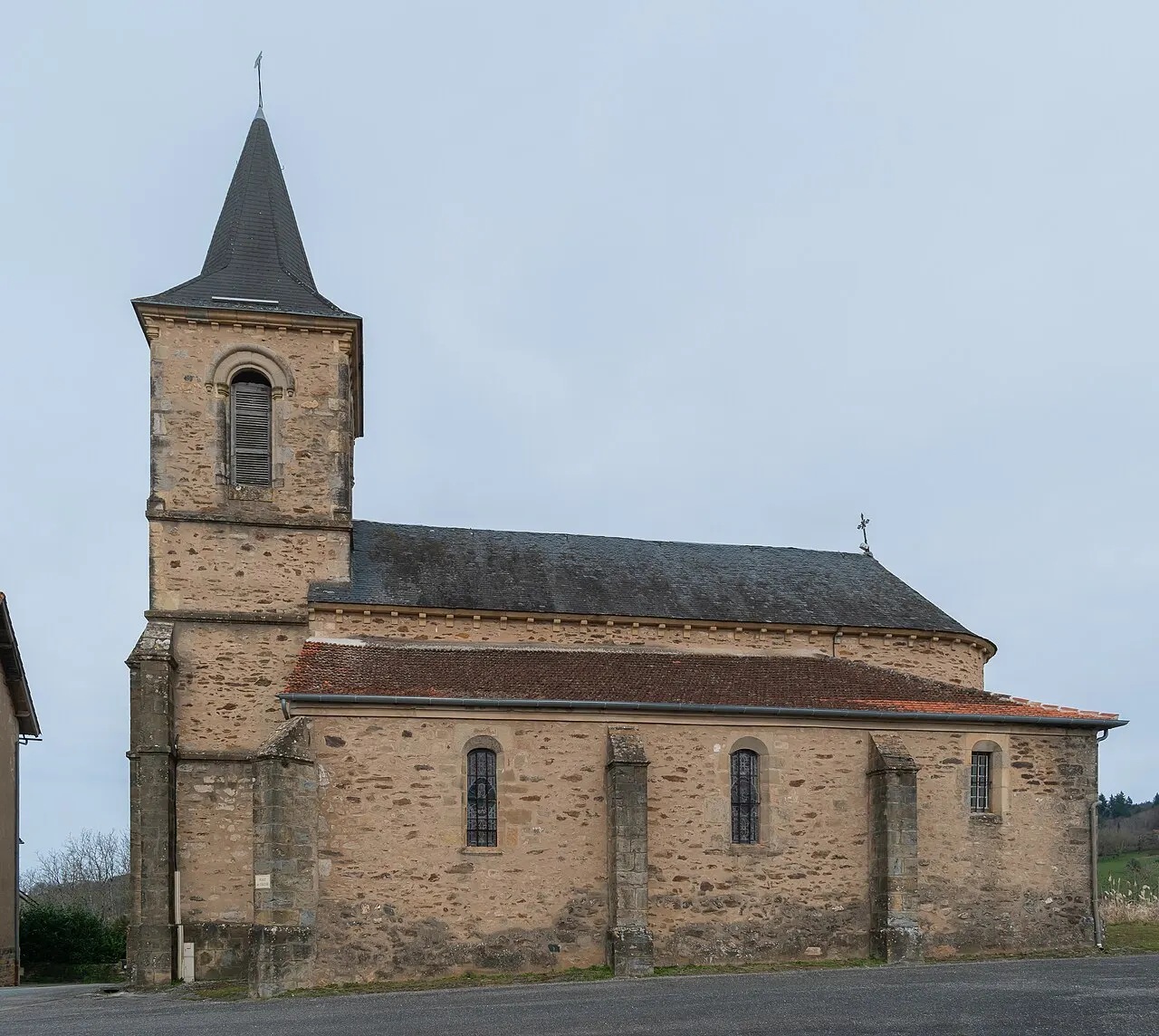 Église Saint-Julien de Frayssinhes