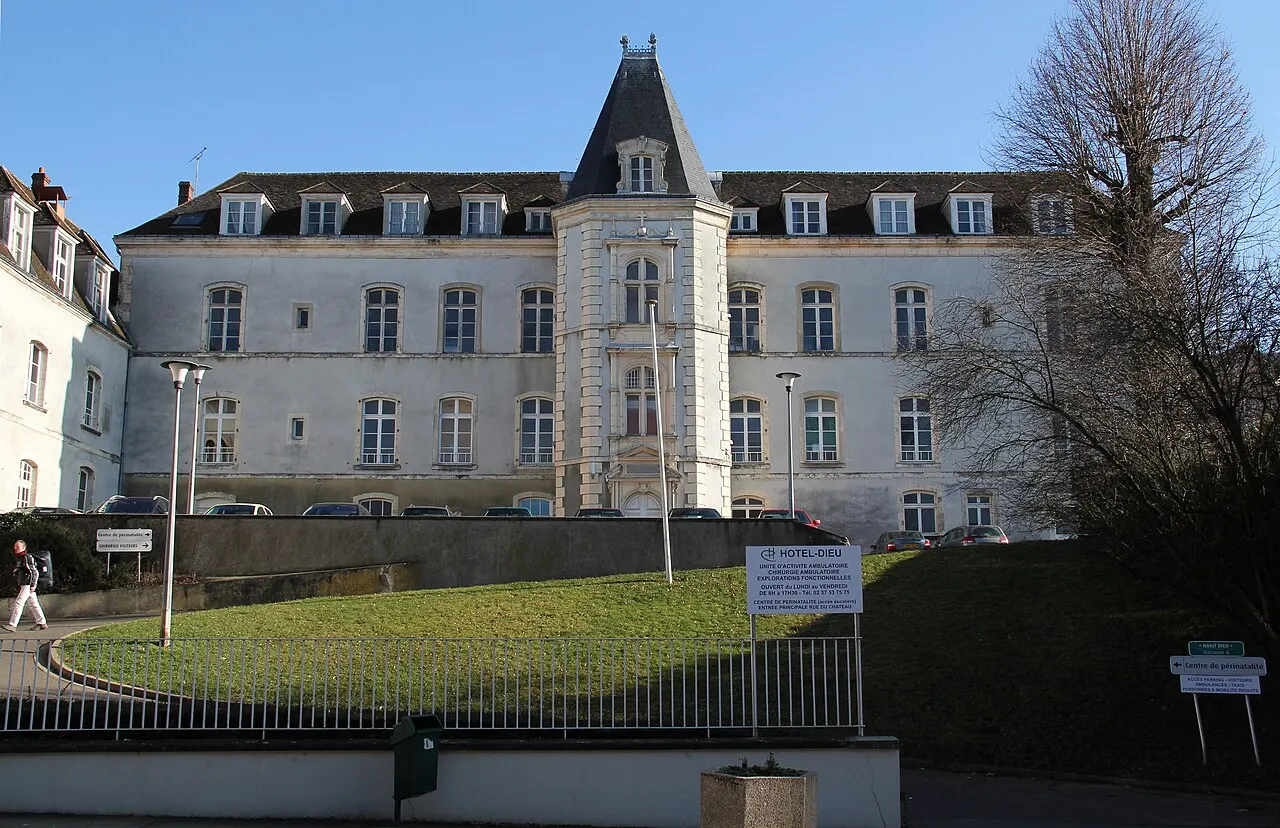 Hôpital-hospice (ancien Hôtel-Dieu)