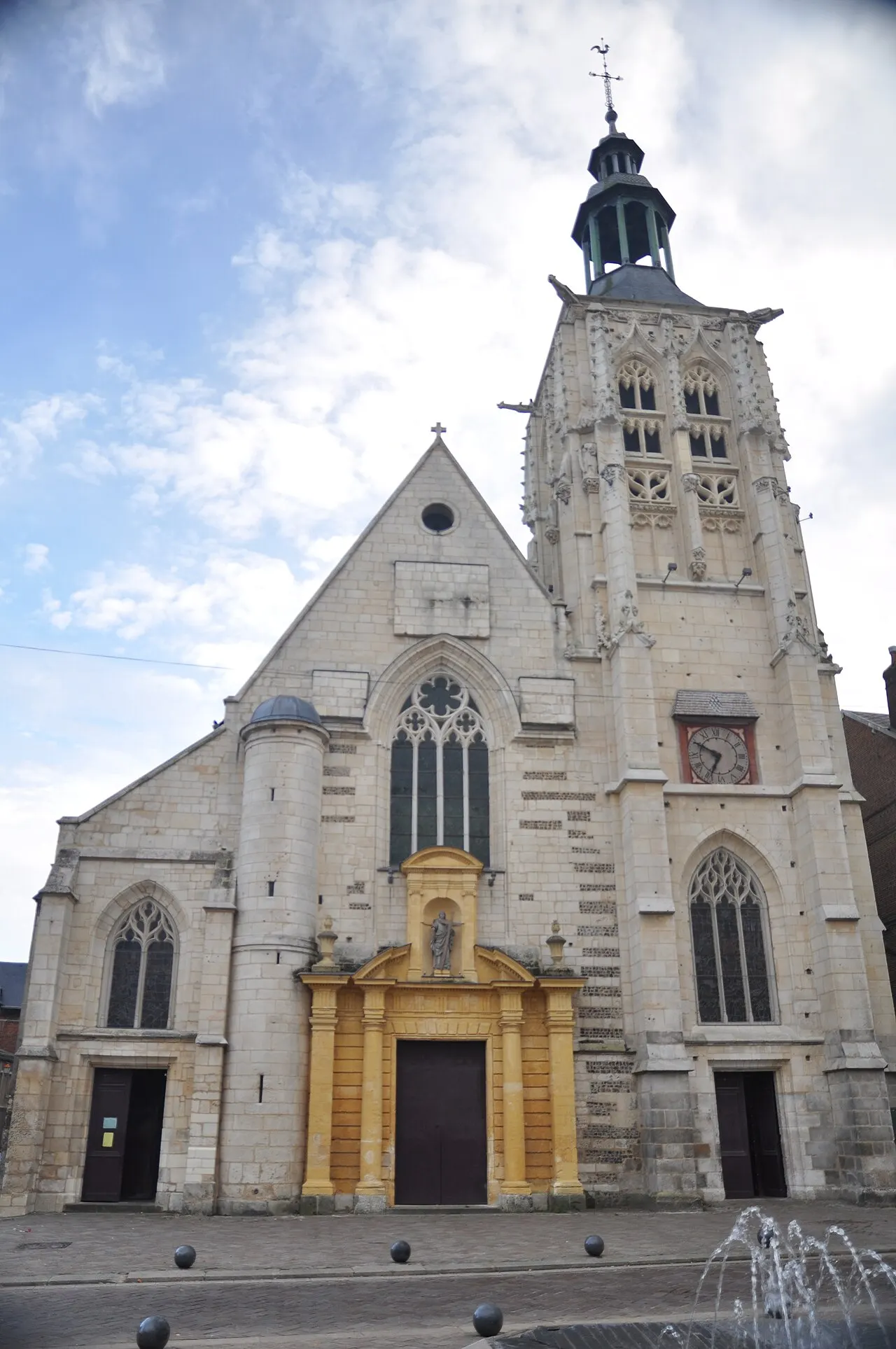Église Sainte-Croix