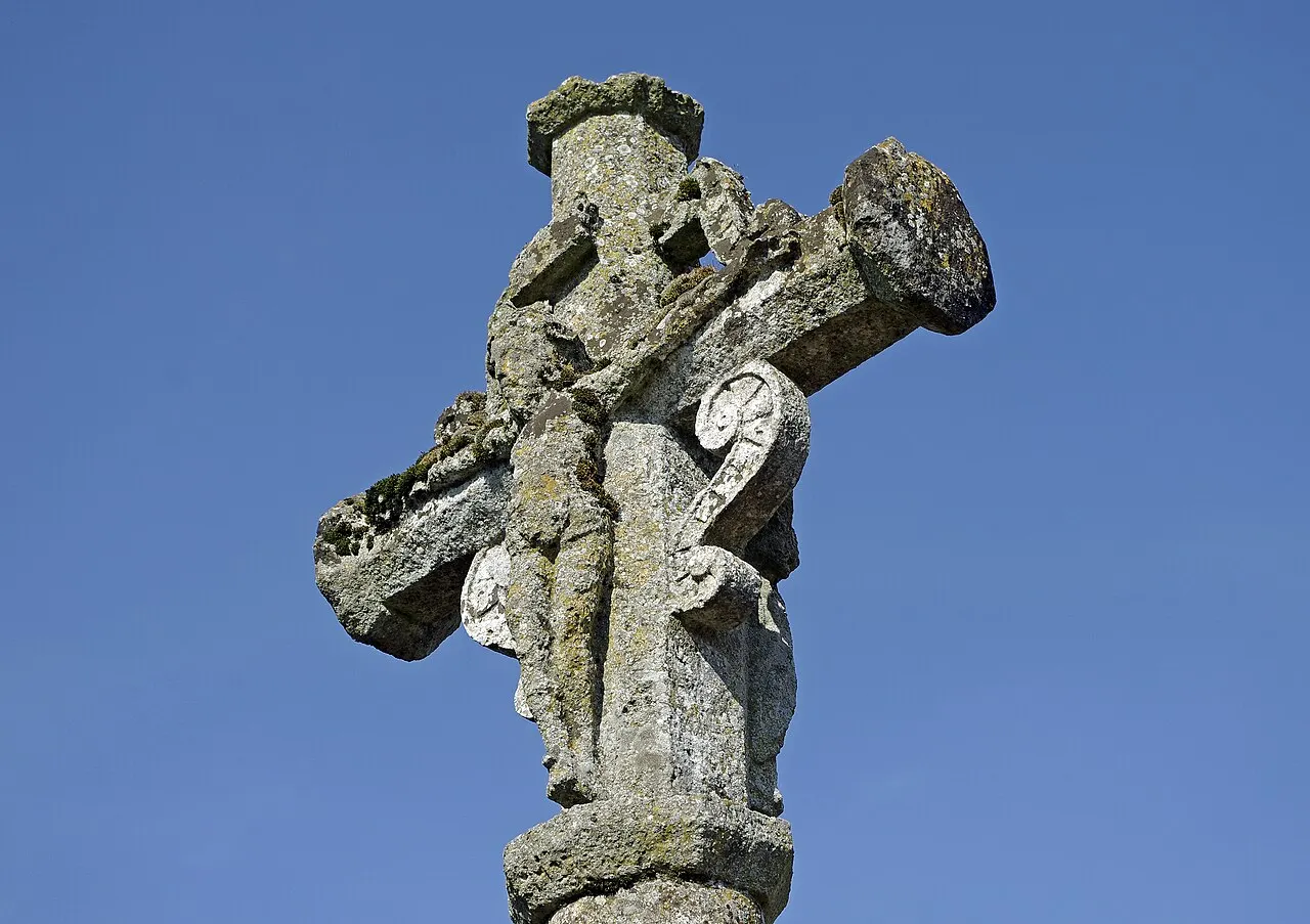 Croix de cimetière