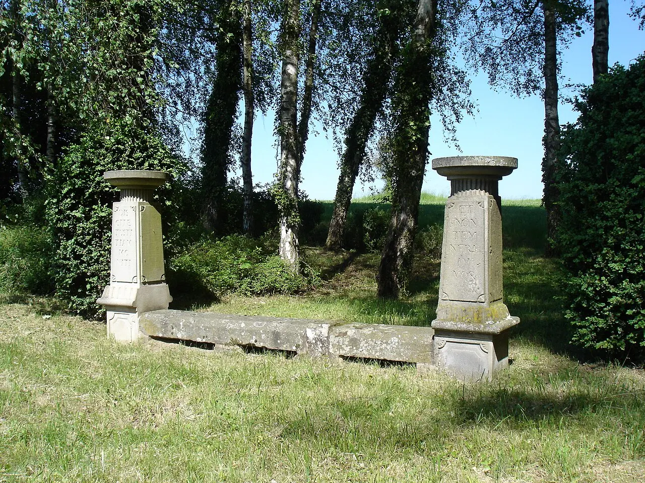 Banc-reposoir napoléonien