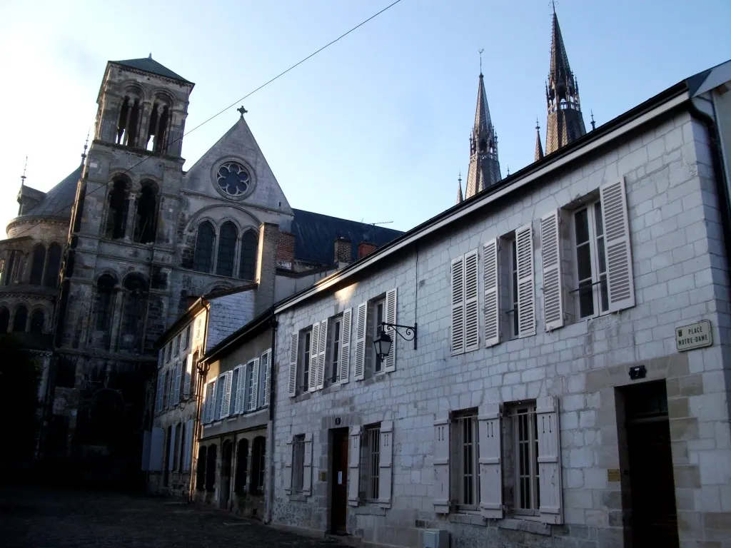 Maisons canoniales (anciennes)