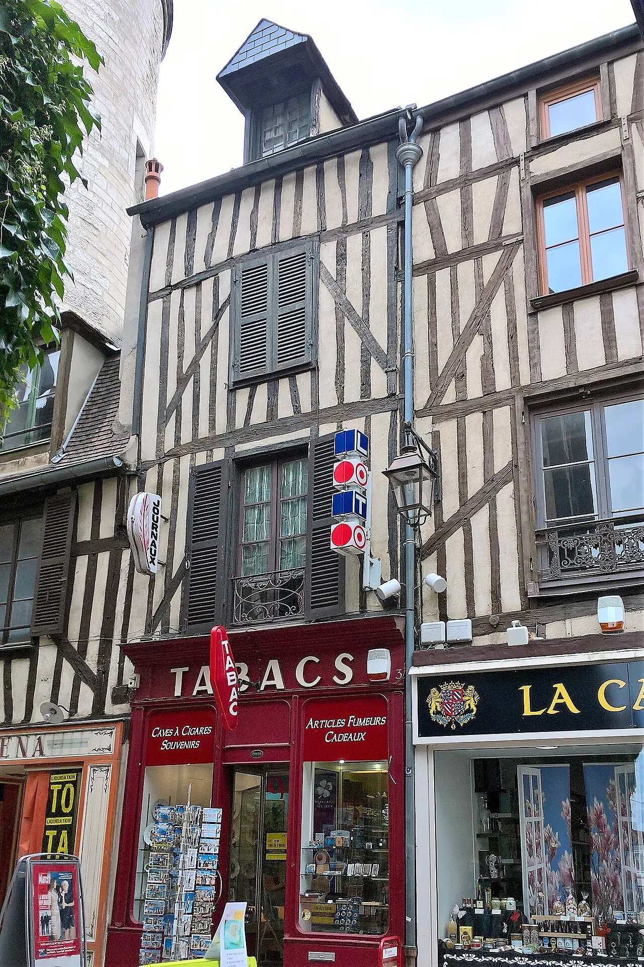 Maison