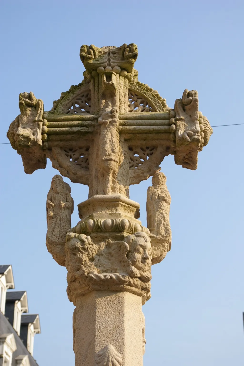 Croix de pierre