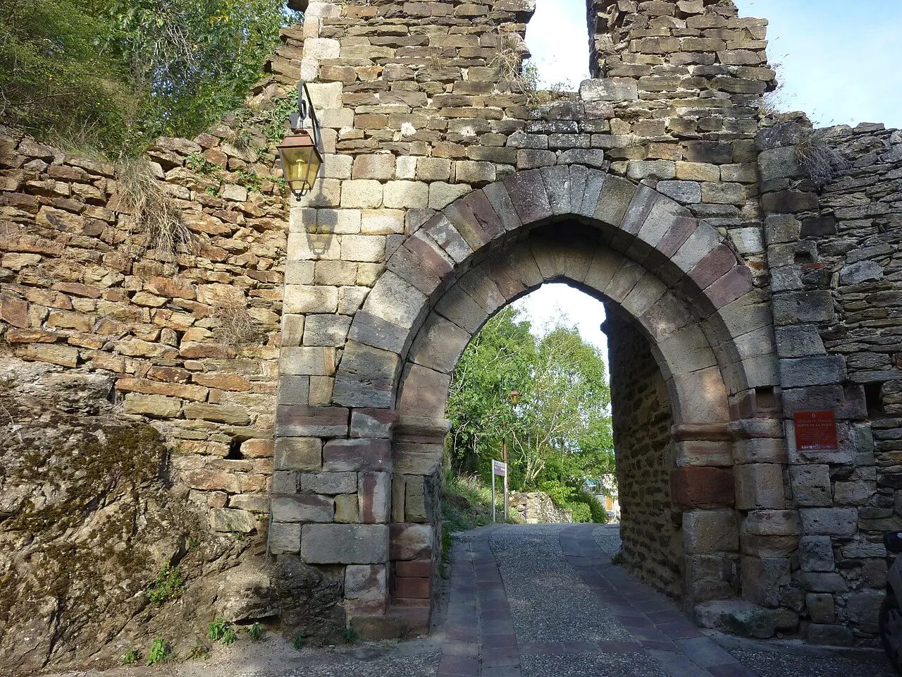 Porte de la Pique
