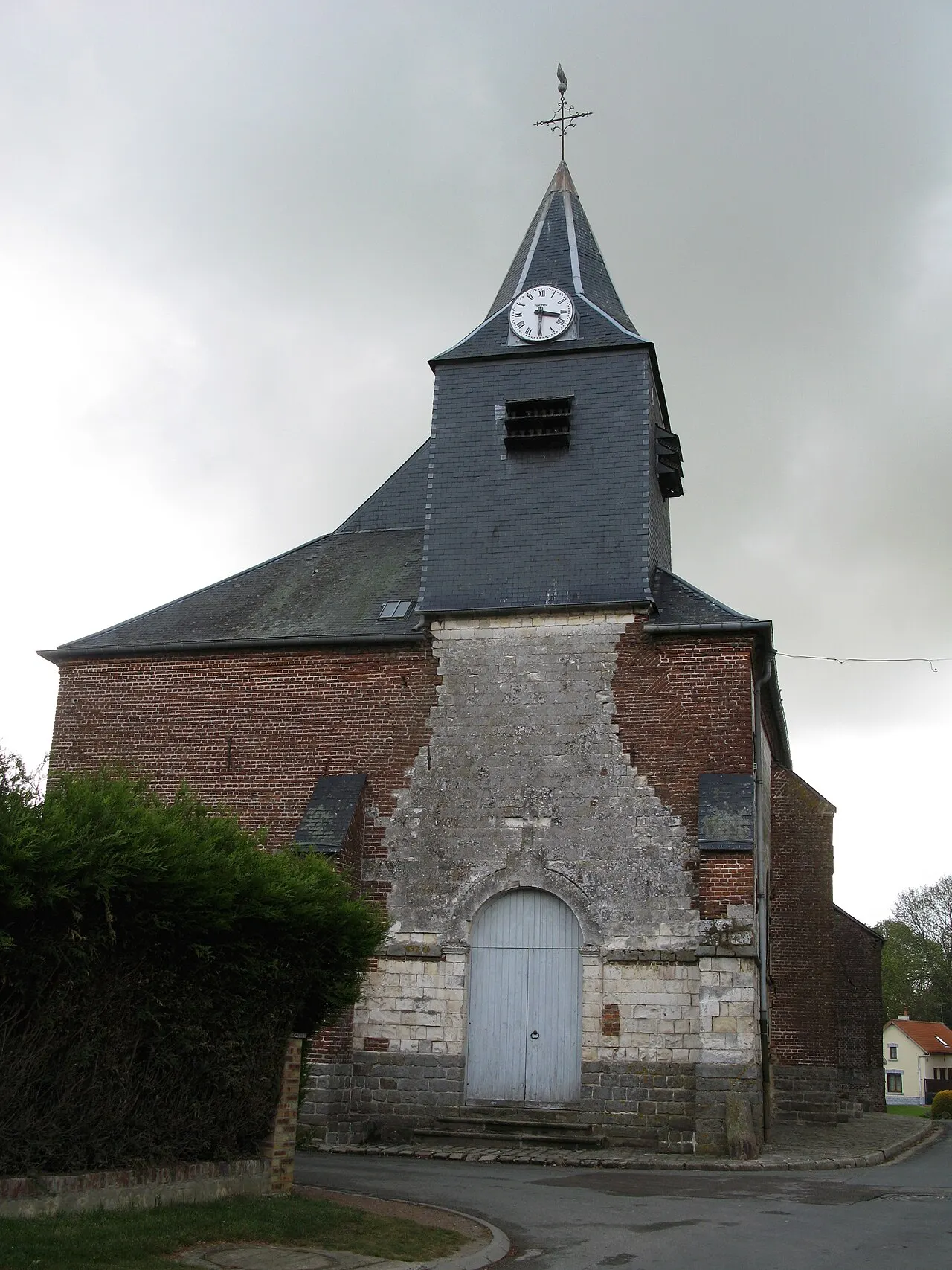 Église Saint-Léonard