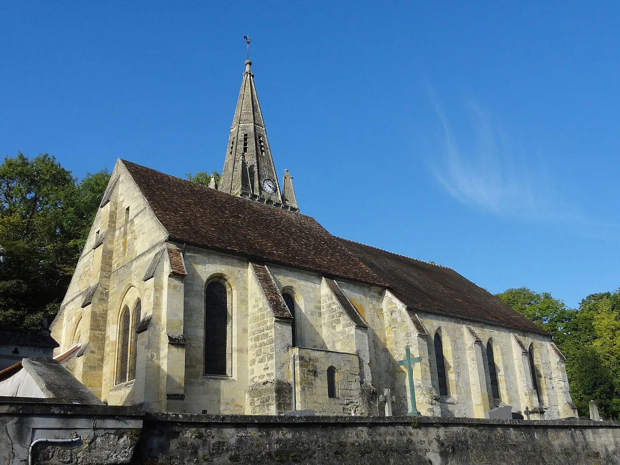 Église Saint-Lucien