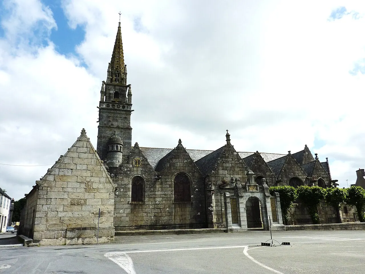 Église Saint-Pierre