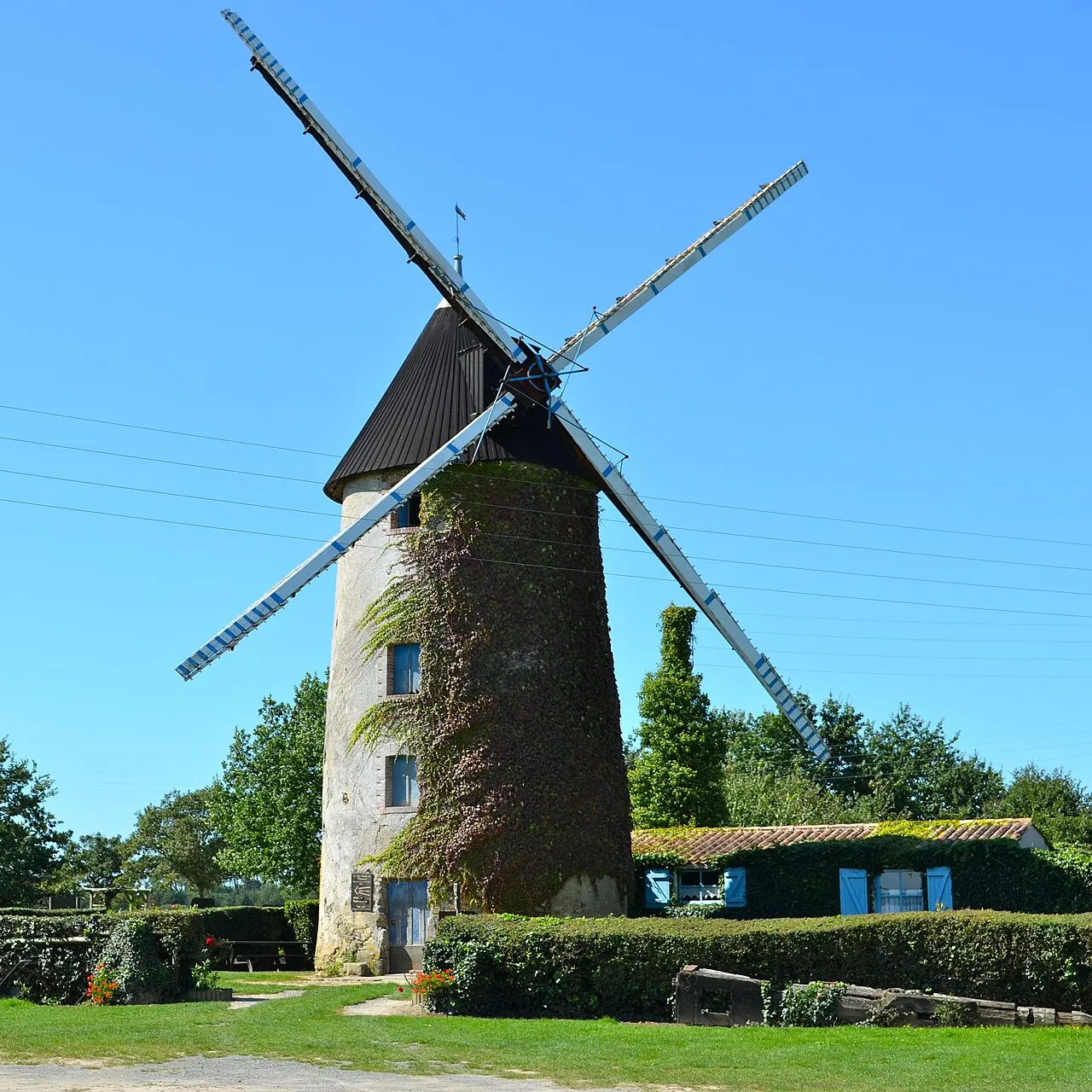 Le Petit-Moulin