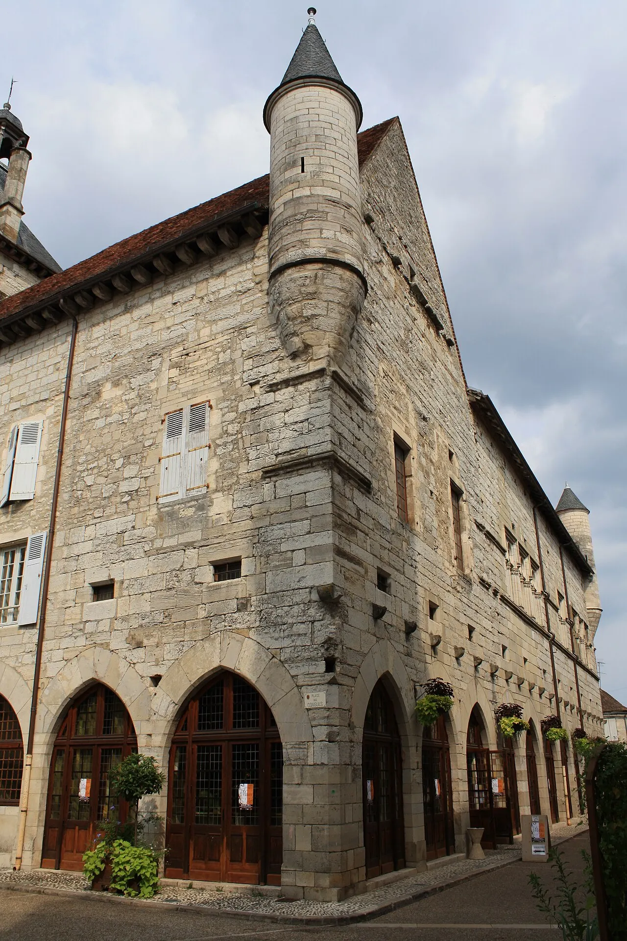 Palais de la Raymondie