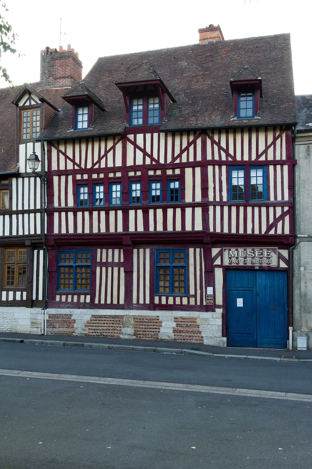 Musée d’Art et d’Histoire