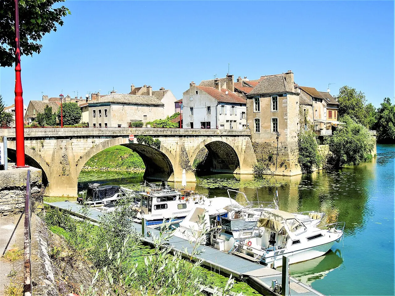 Pont Saint-Jean sur le Petit Doubs
