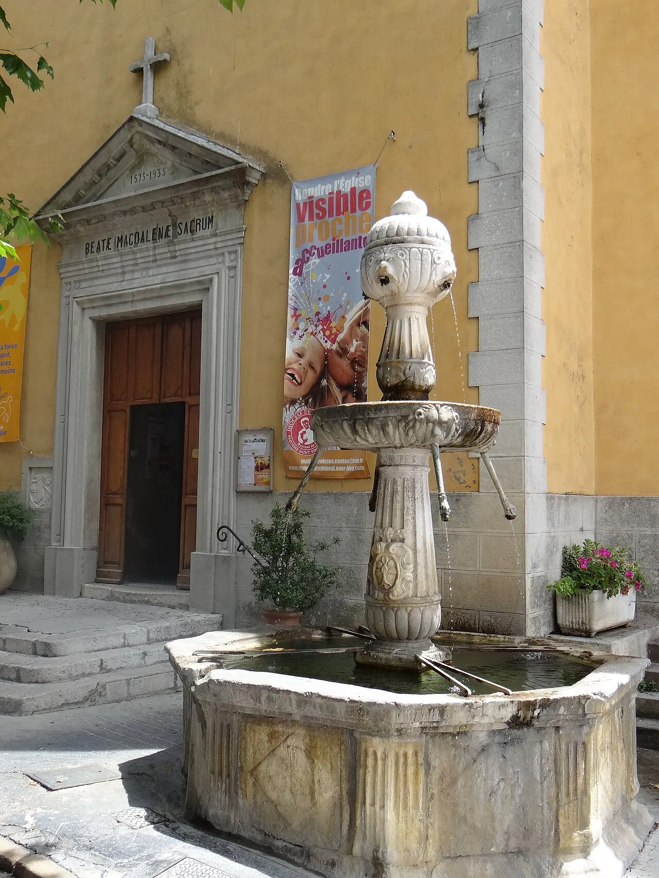 Fontaine publique