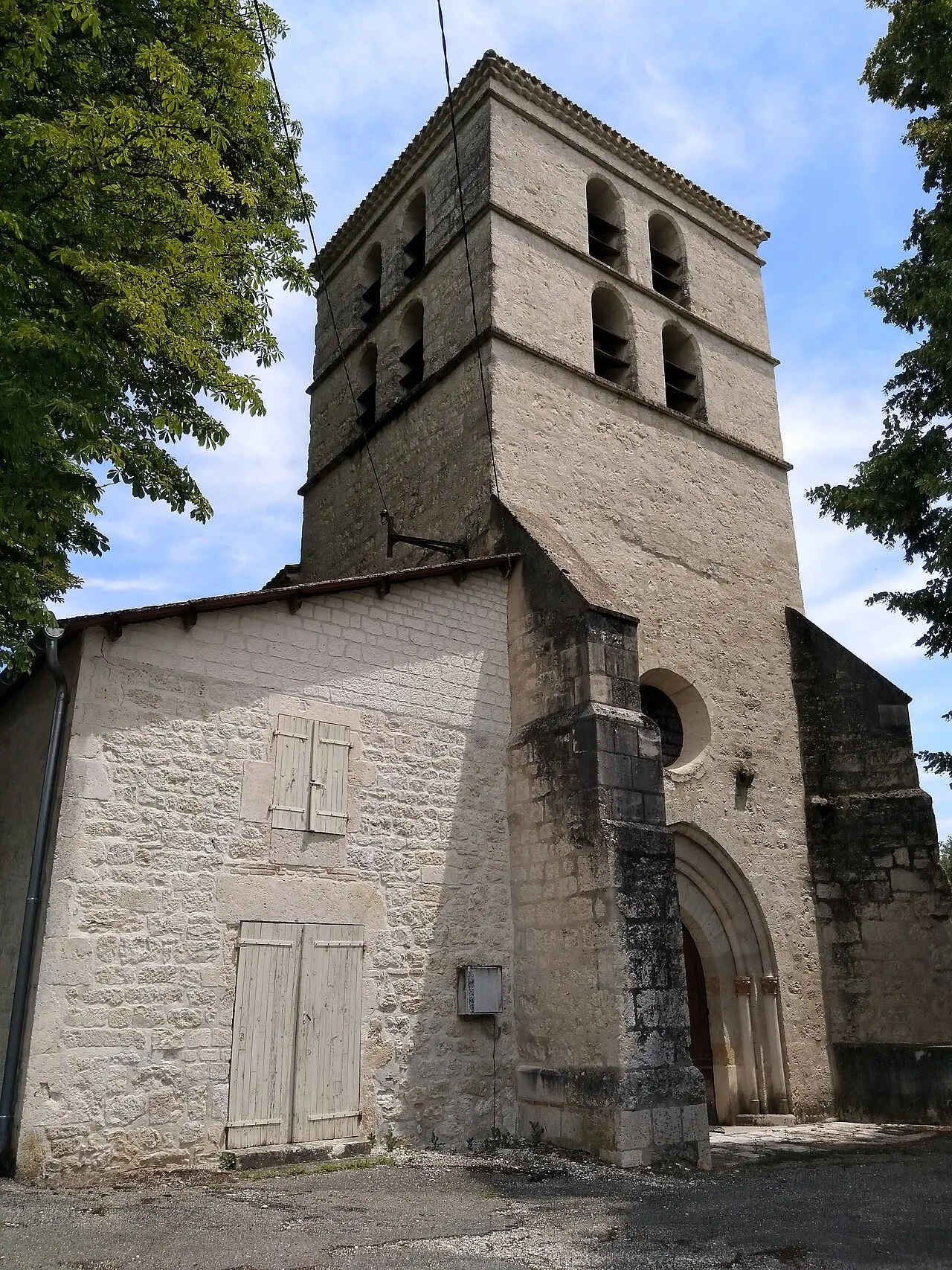 Église Saint-Vincent de Tissac