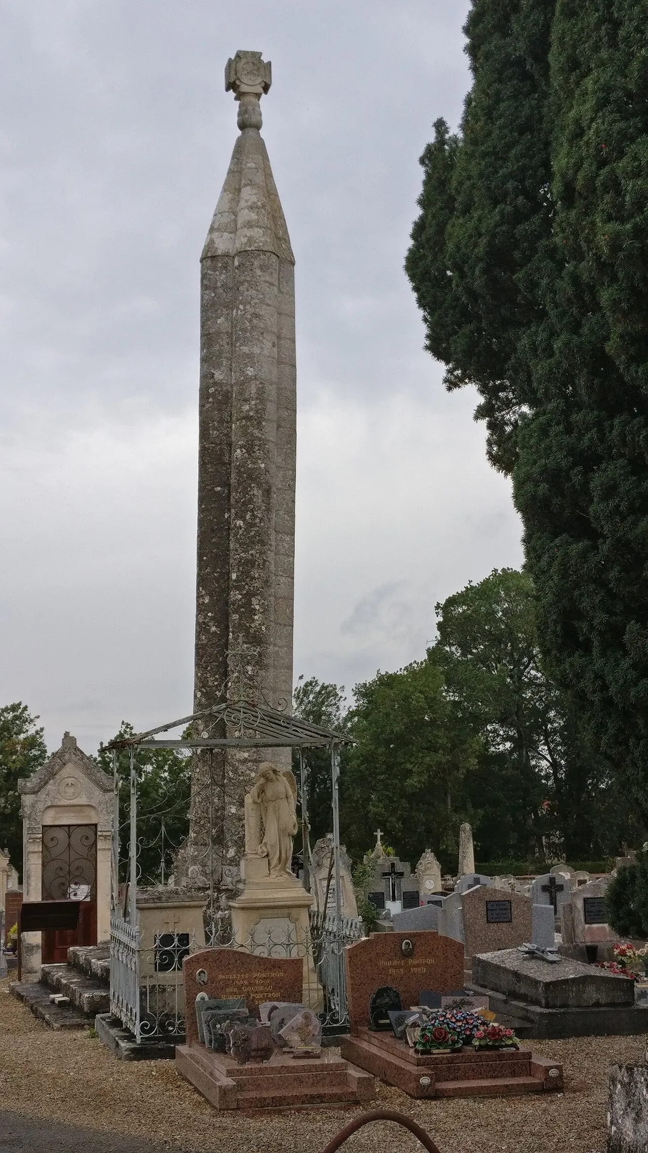 Croix hosannière