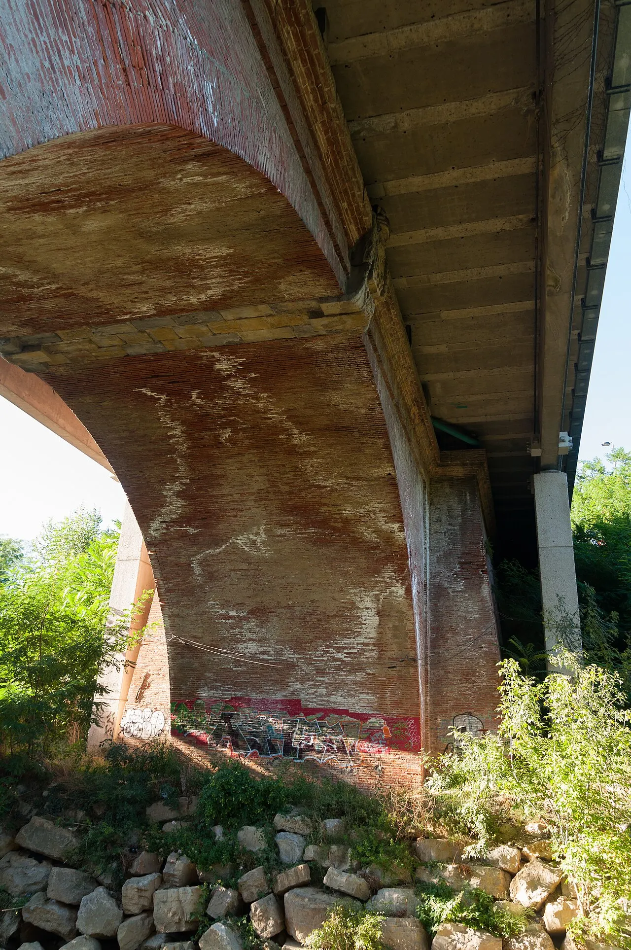 Pont sur le Touch