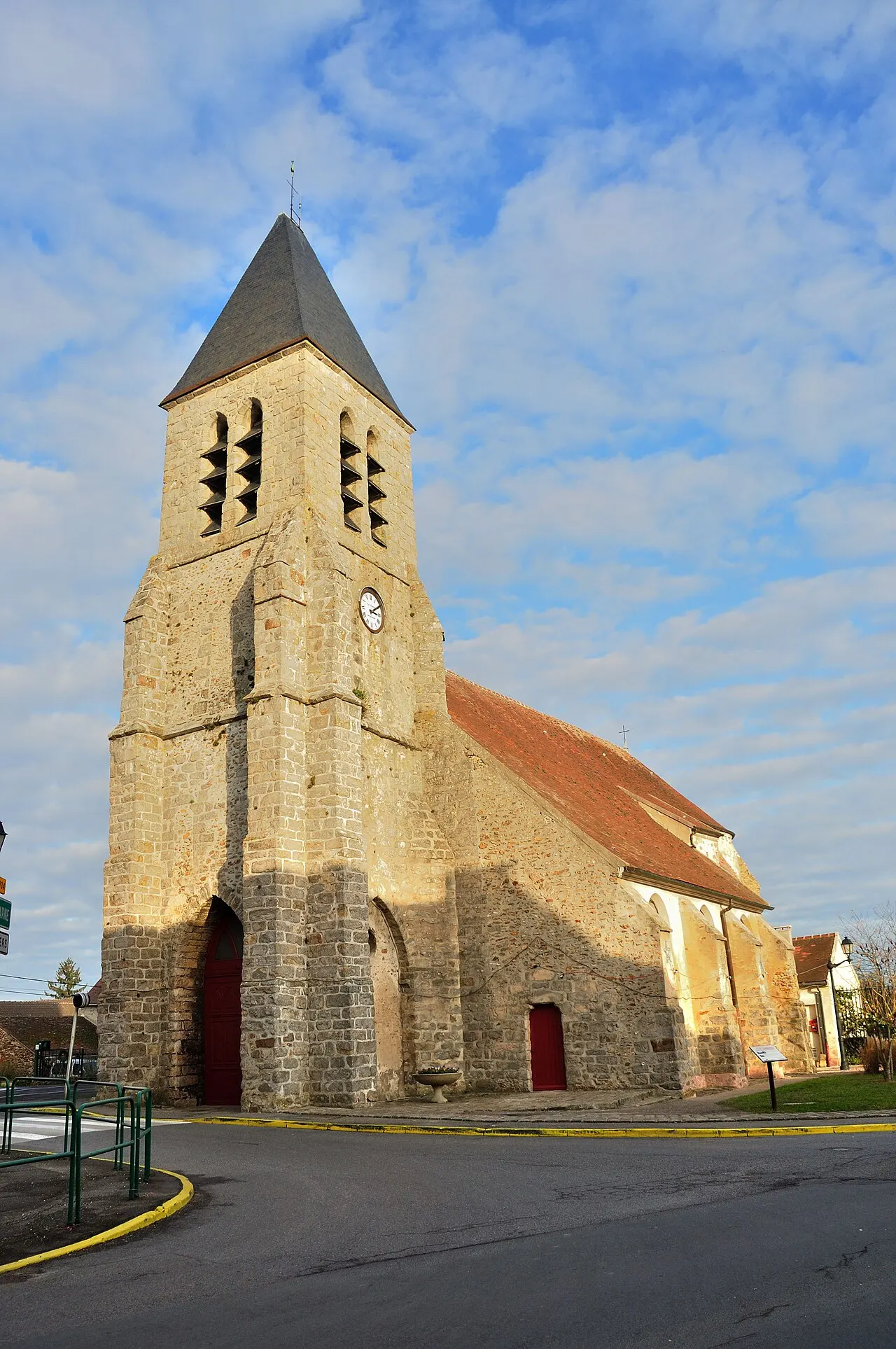Église Saint-Médard