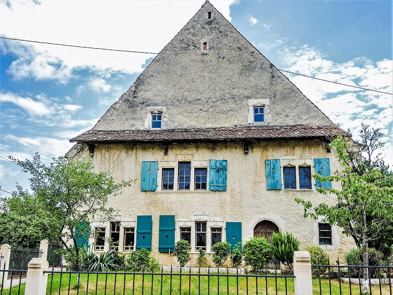 Ancien tribunal
