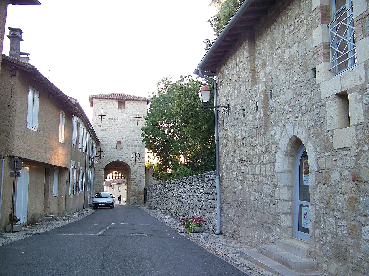 Porte d’enceinte