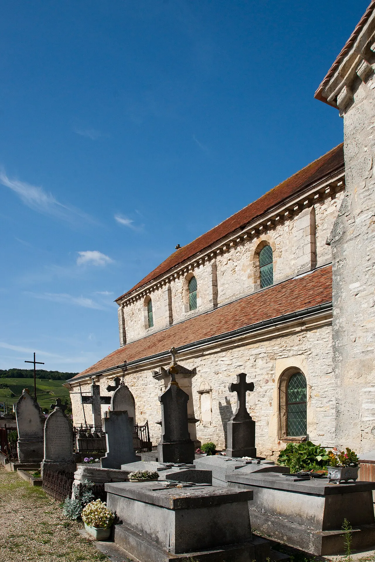 Cimetière entourant l’église (ancien)