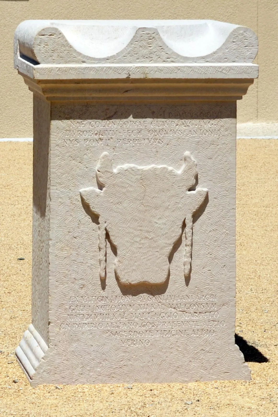 Autel du Taurobole