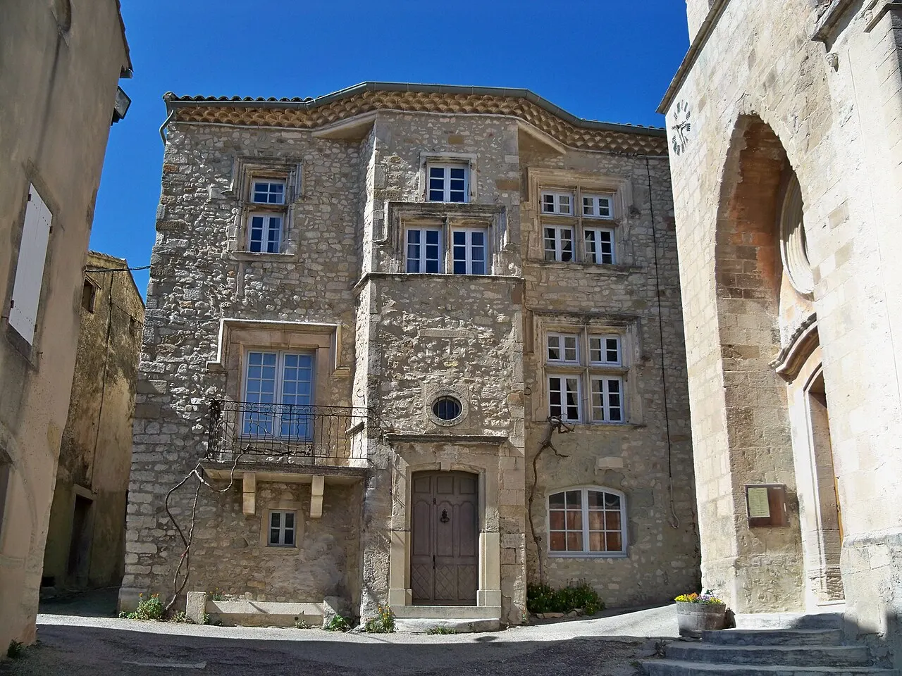 Rousset-les-Vignes