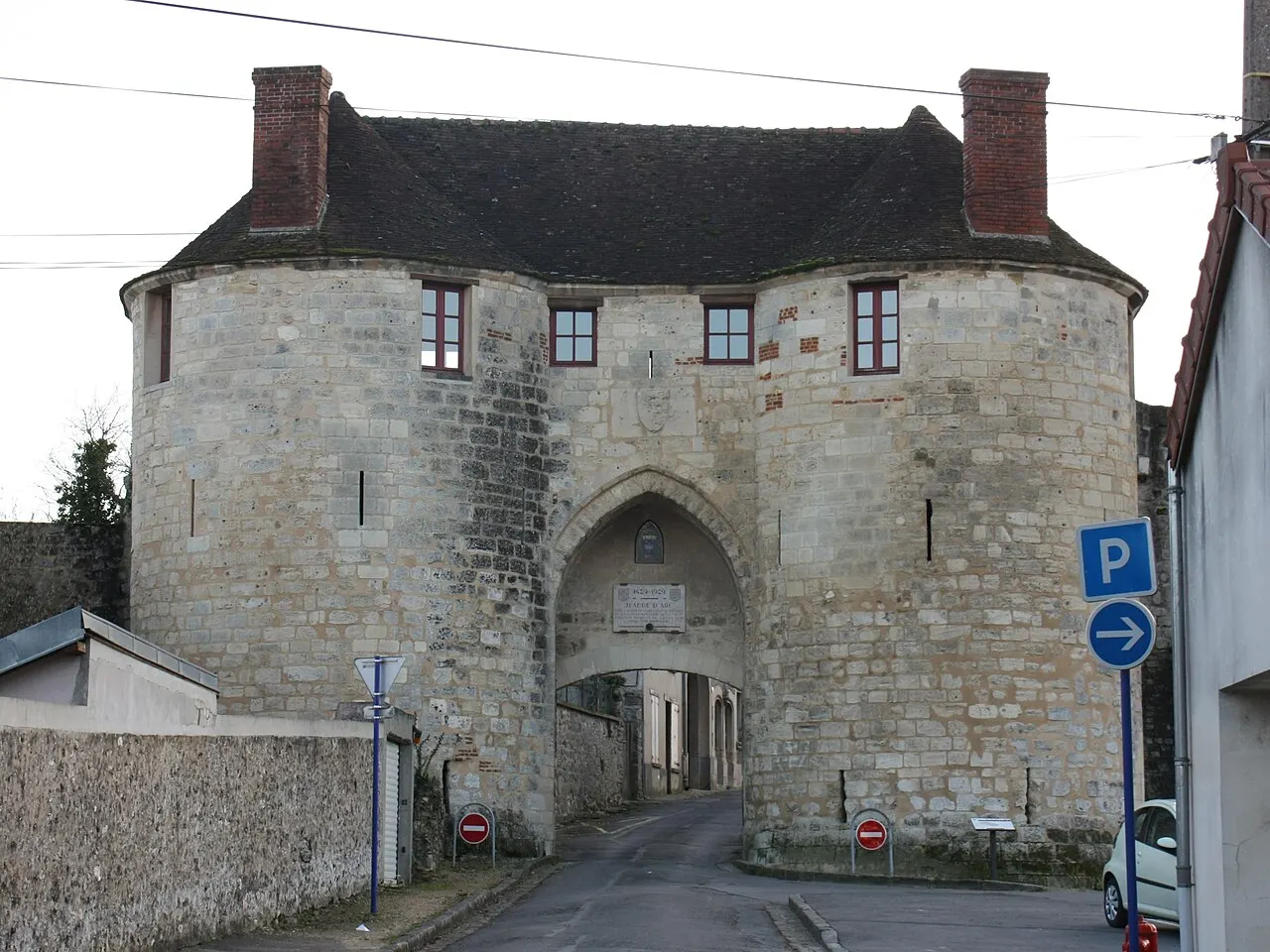 Porte Saint-Pierre