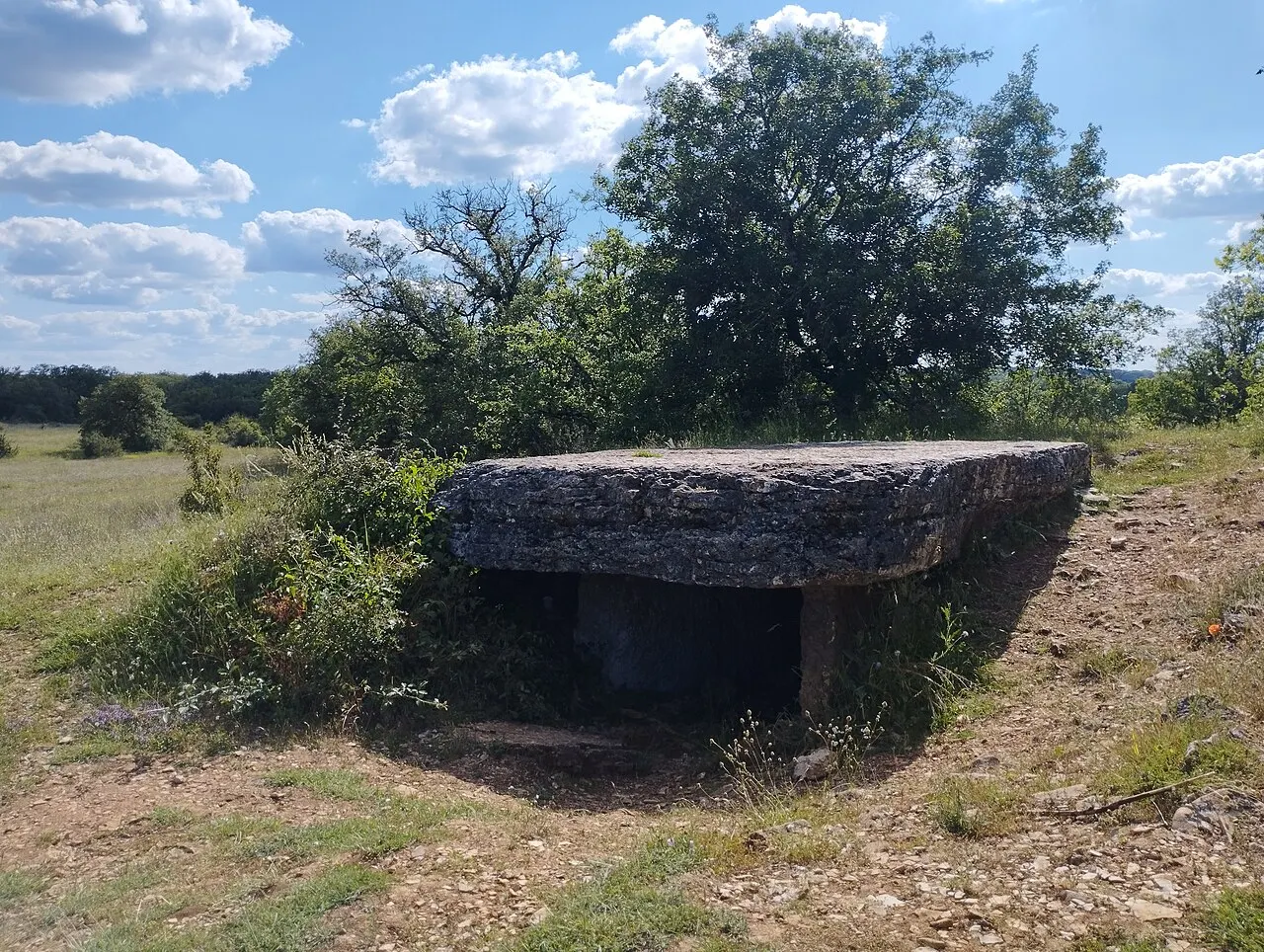Site archéologique du dolmen des Barrières n° 3