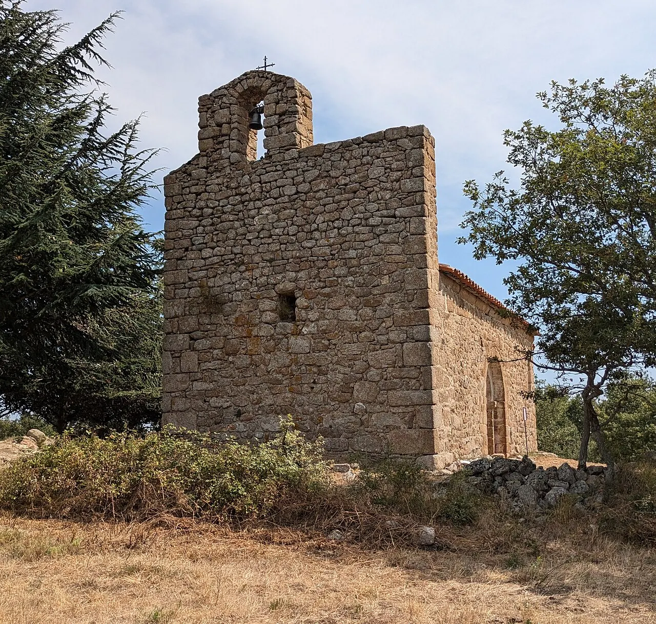 Église Saint-Laurent d’Arsa