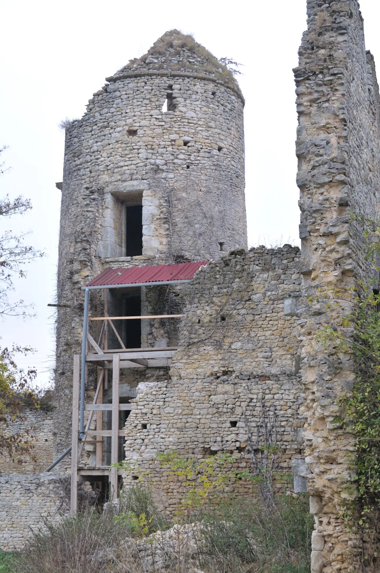 Maison forte médiévale, dite château des Deux Tours