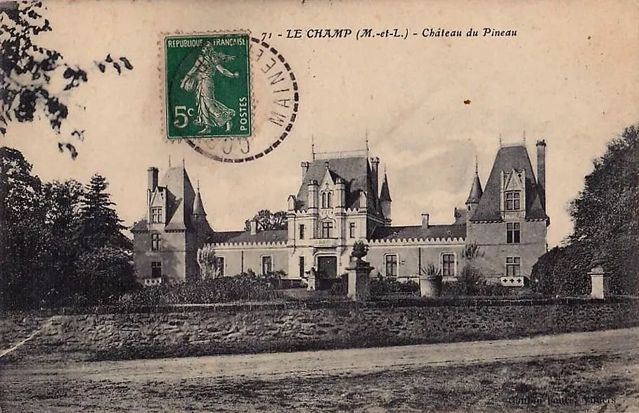 Château du Pineau