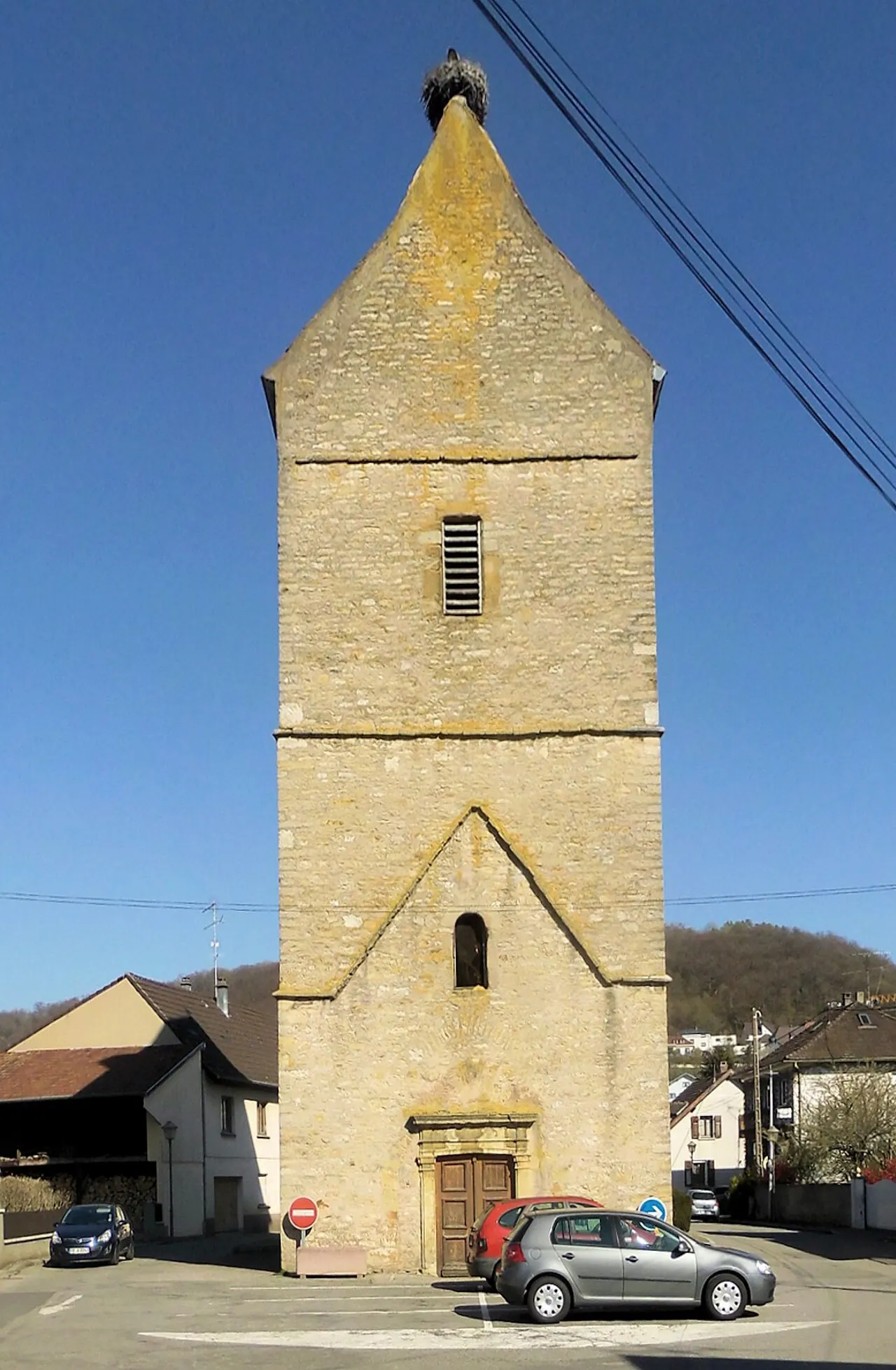 Ancienne église catholique Saint-Martin, actuellement dépot communal